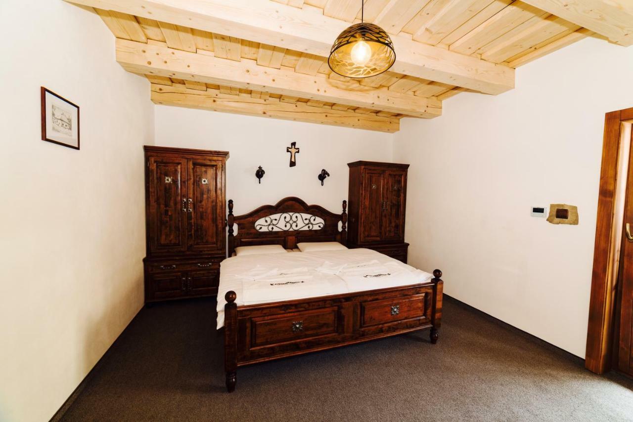 Apartmany Pod Oravskym Hradom Oravsky Podzamok Exteriör bild